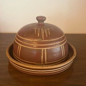Vintage stoneware cheese/butter cloche